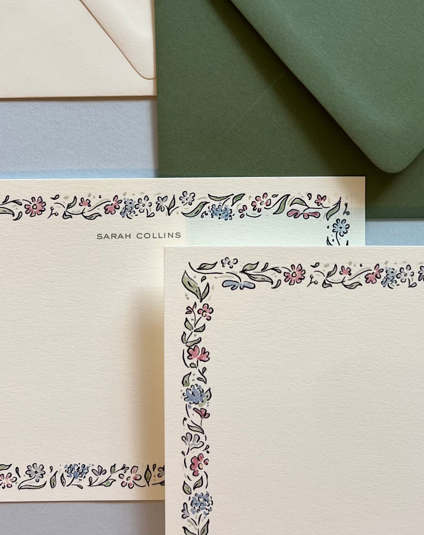 Carmel Border Stationery Set