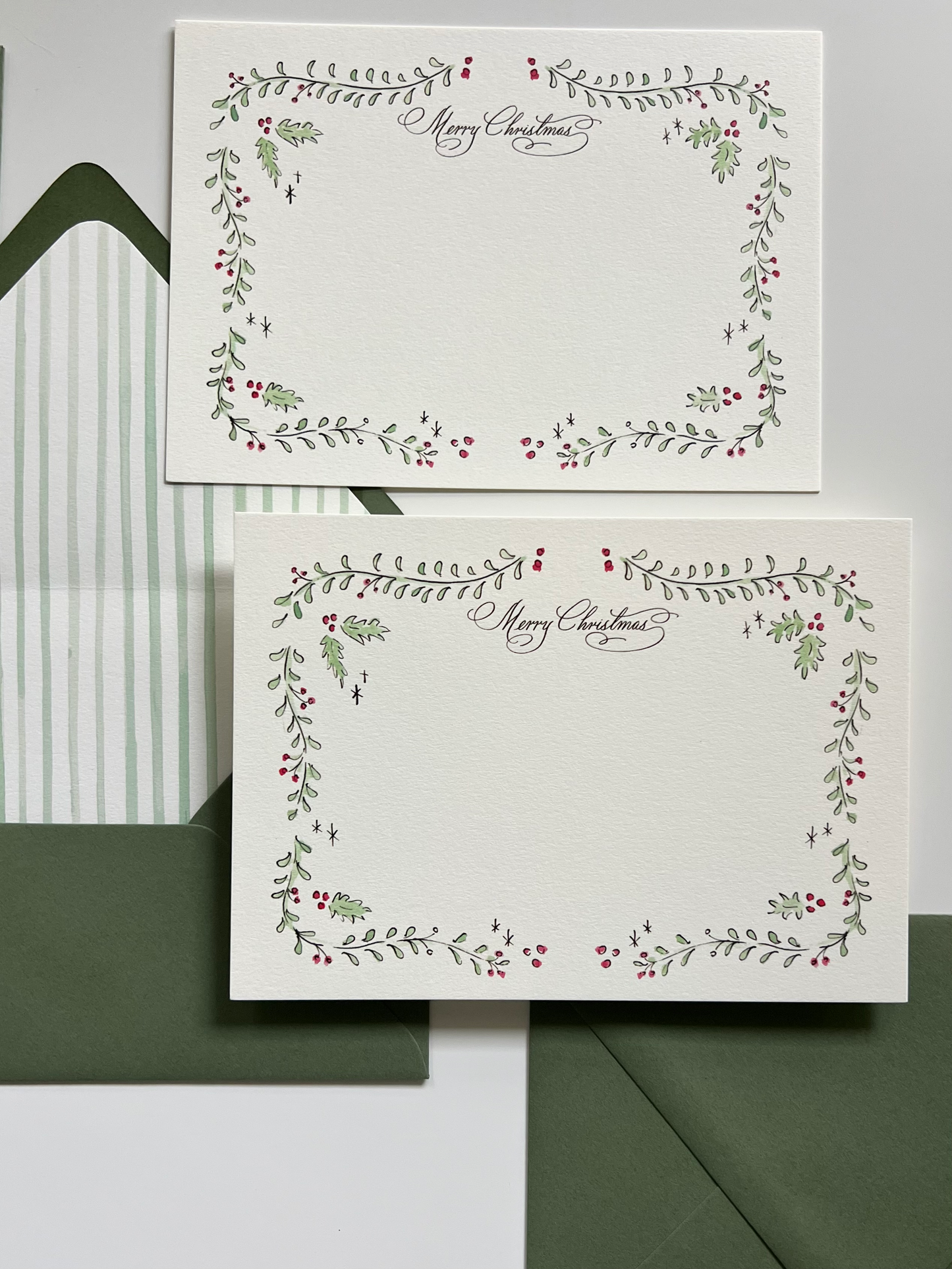 Holly Wreath Stationery Set