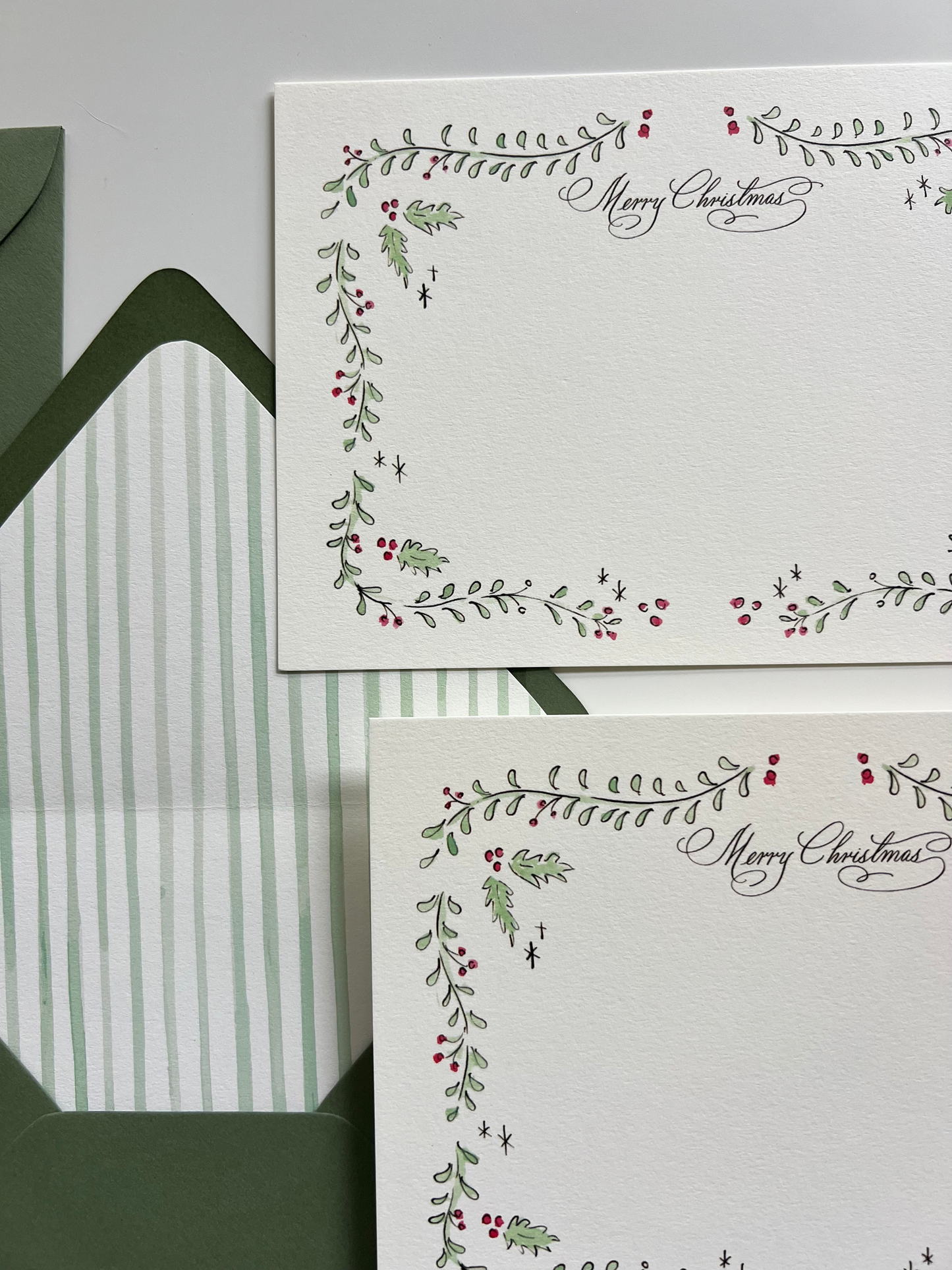 Holly Wreath Stationery Set